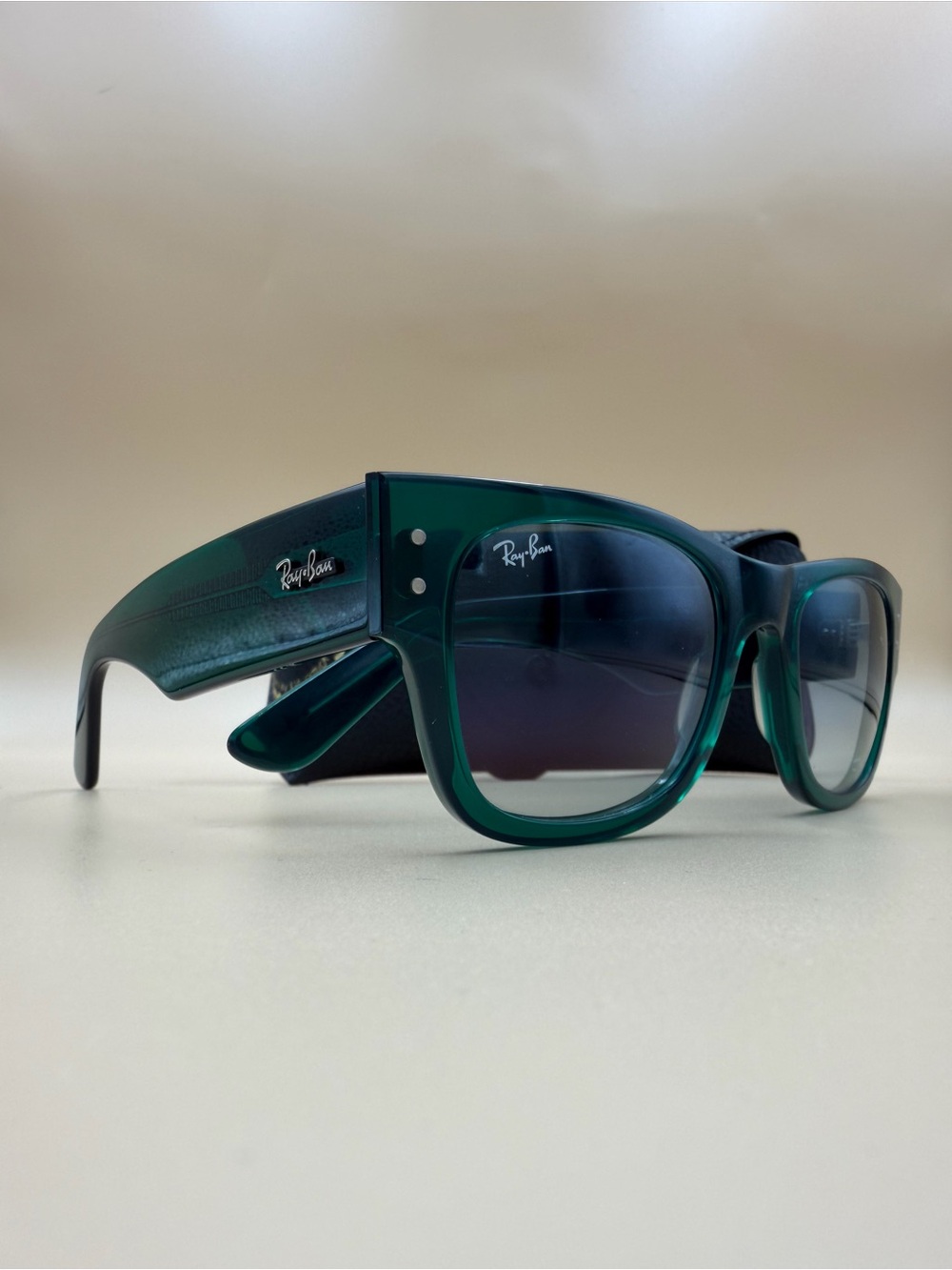 Ray-Ban Mega Wayfarer Sunglasses